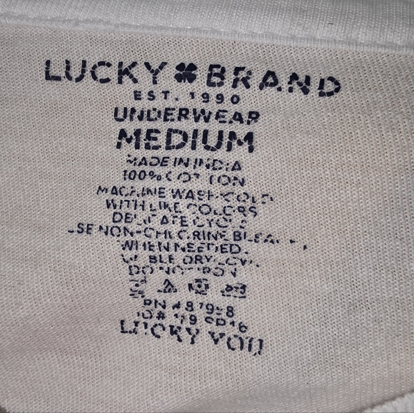 Lucky Brand Med White 100% Cotton Crewneck Tee Clover Logo Short Sleeve Classic - Picture 4 of 5